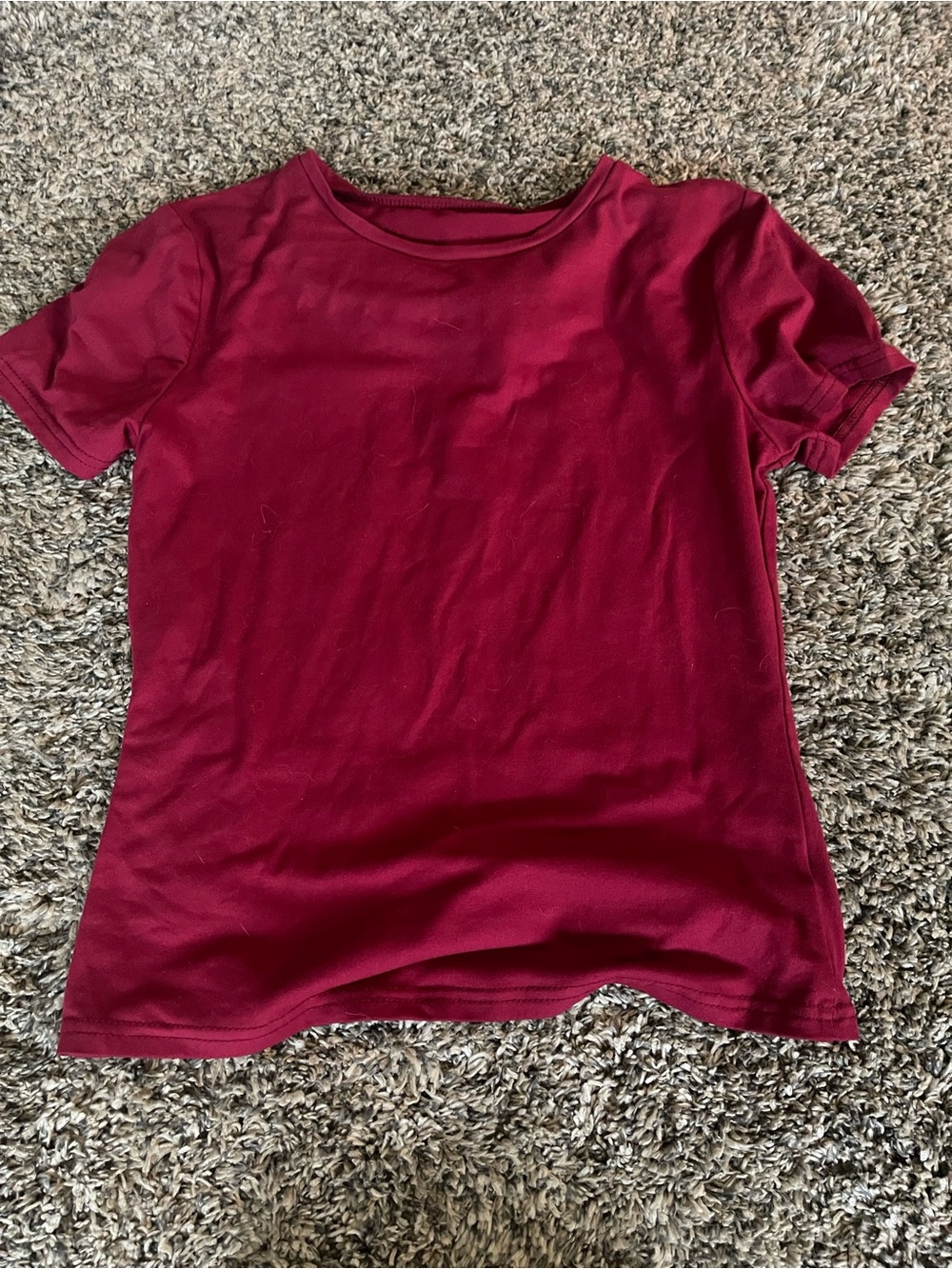 Basic Short Sleeve Tee in Deep Wine